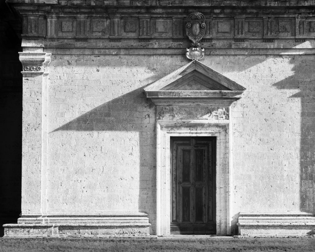 San Biagio, Montepulciano, Tuscany A longer lens was used here, as I didn’t want to emphasize any difference in distance between objects in this subject.